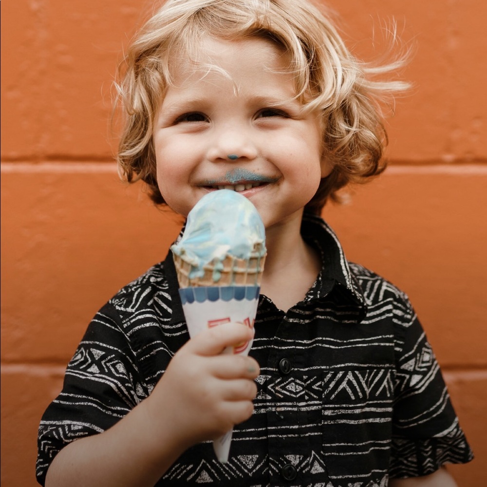 Various boy’s sizes ranging from 6–20